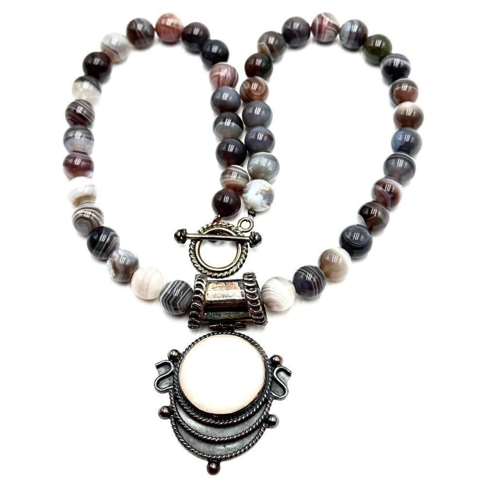 Mexico CII Striped Agate Sterling Silver Pendant 18 Inch Necklace